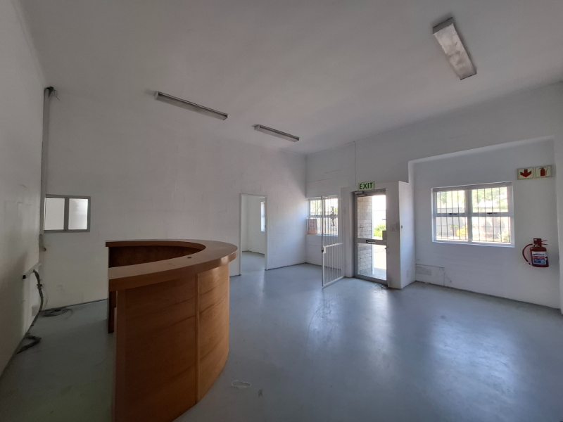 To Let commercial Property for Rent in Marconi Beam Industria Western Cape